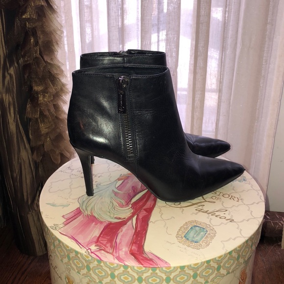 Boots - Picture 2 of 3